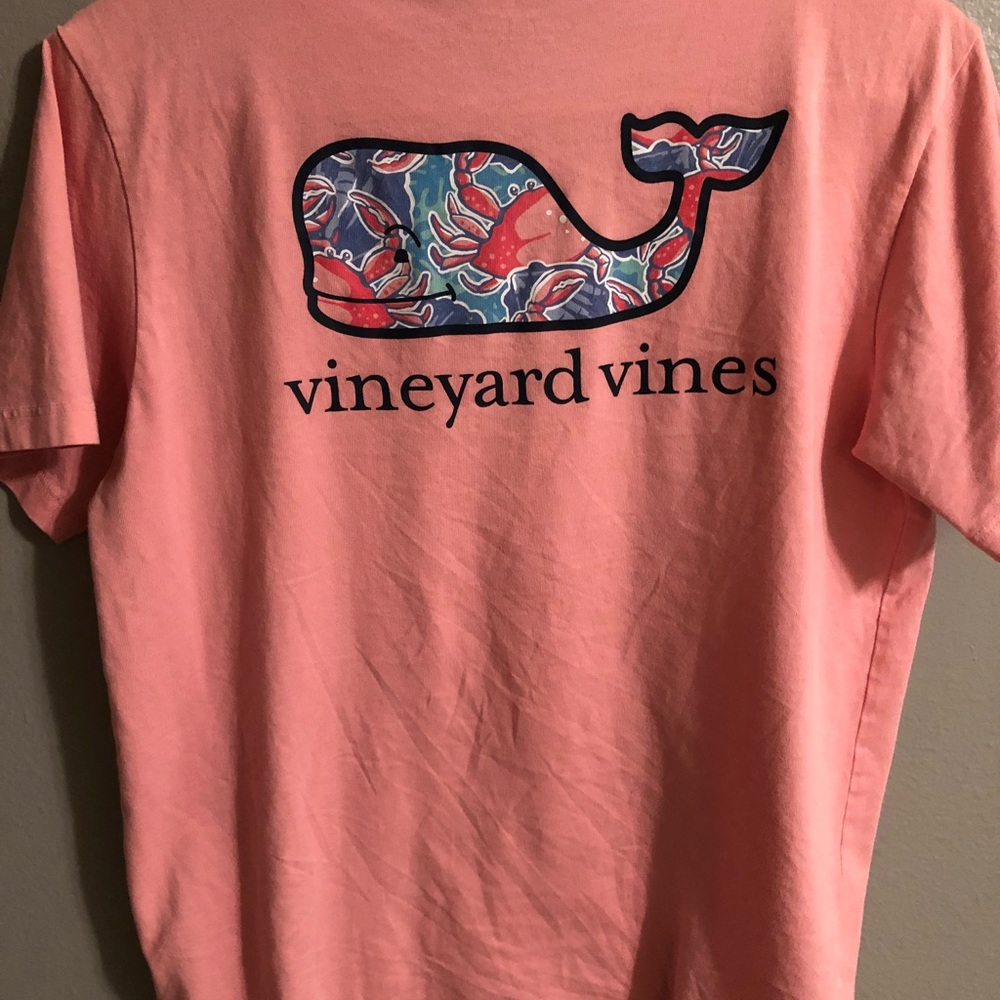 NWOT Vineyard Vines tee